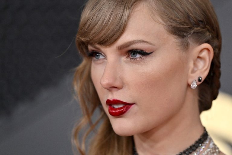 Taylor Swift Is Flying To Las Vegas To View Some Football Video game